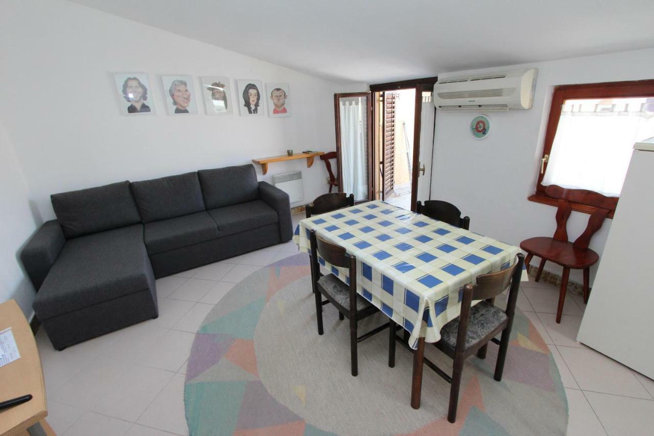 Apartments Lora Rovinj Extérieur photo